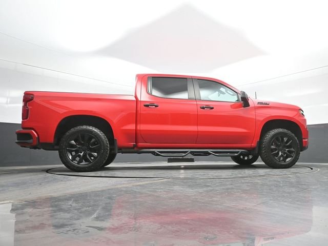 Used 2021 Red Chevrolet RST image 25