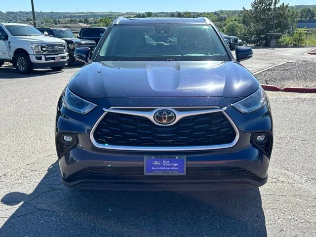 Used 2021 Blue Toyota XLE image 9