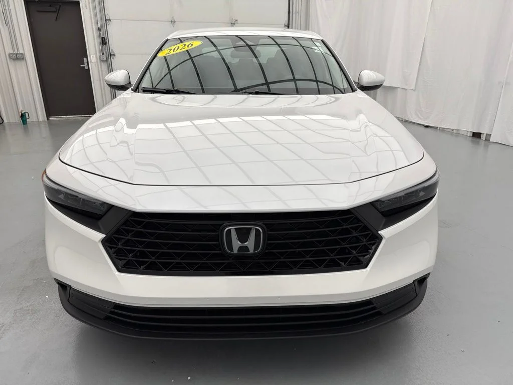 New 2026 Platinum White Pearl Honda LX image 2