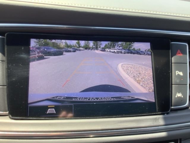 Used 2023 Summit White Buick Essence image 13