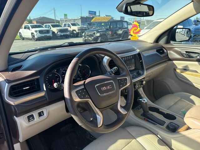 Used 2018 Silver GMC Denali image 11