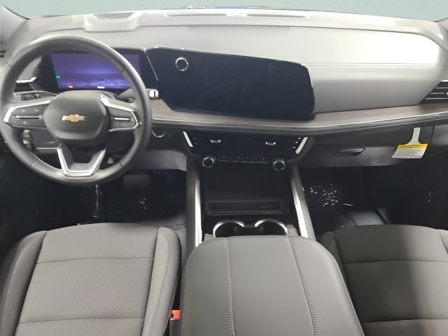 2026 Chevrolet Suburban LS - Photo 22