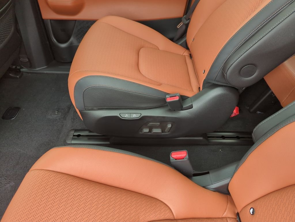 New 2026 Aurora Black Pearl Kia SX Prestige image 31