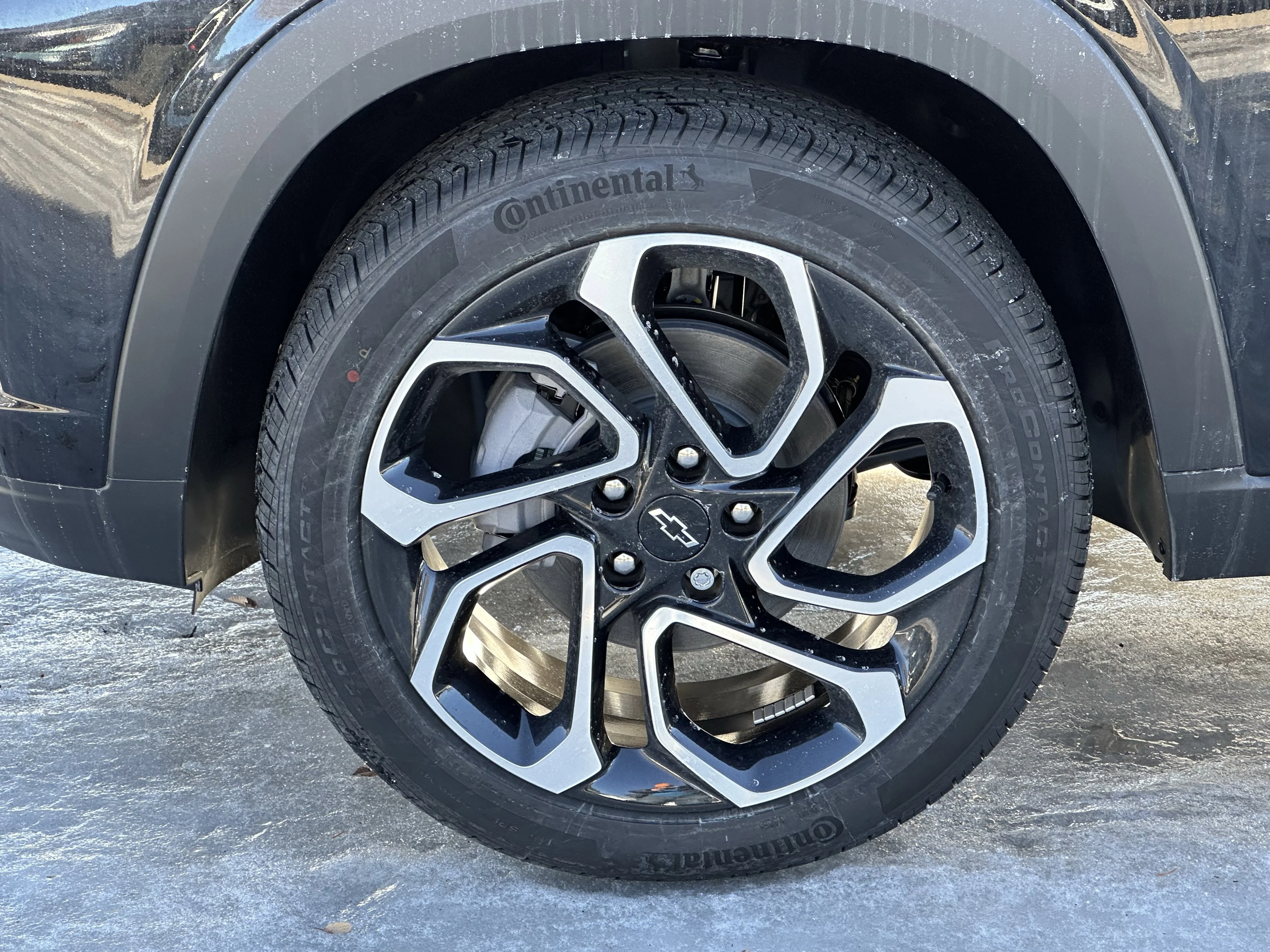 New 2026 Mosaic Black Metallic Chevrolet 2RS image 6