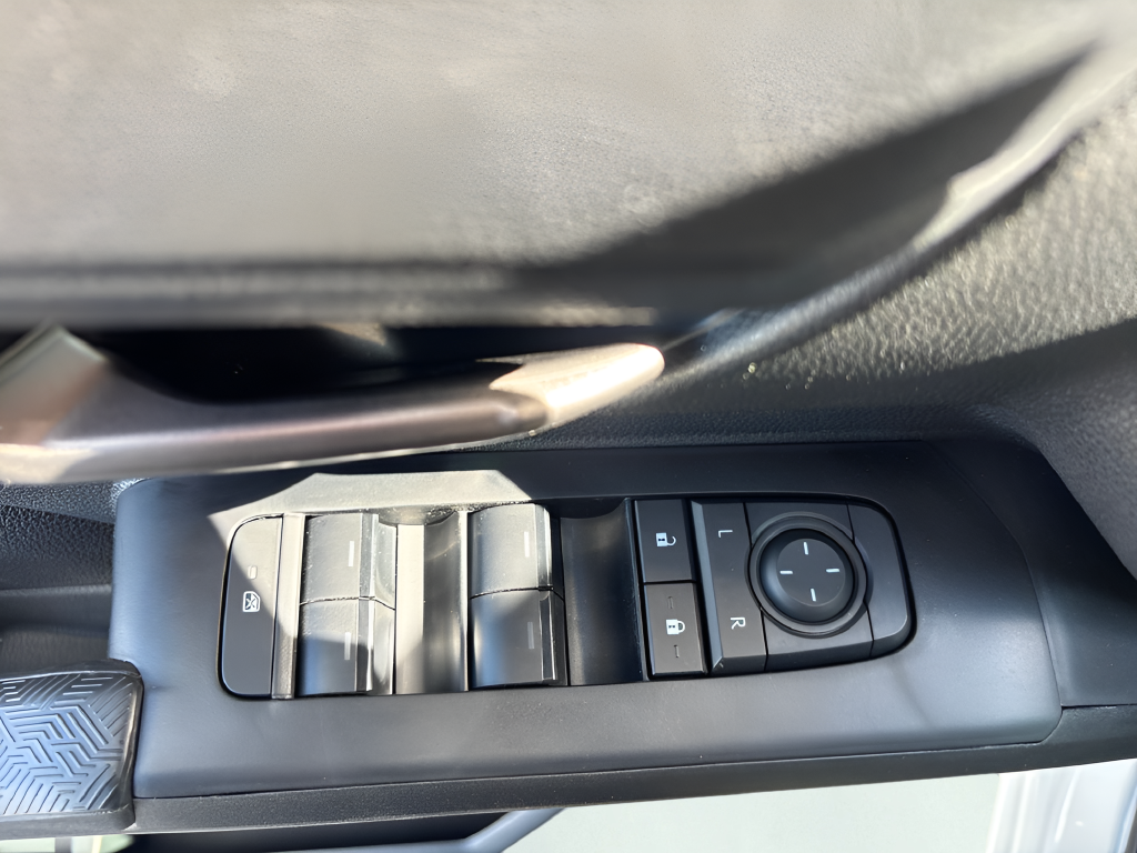 2026 Toyota Tacoma TRD Off Road - Photo 10