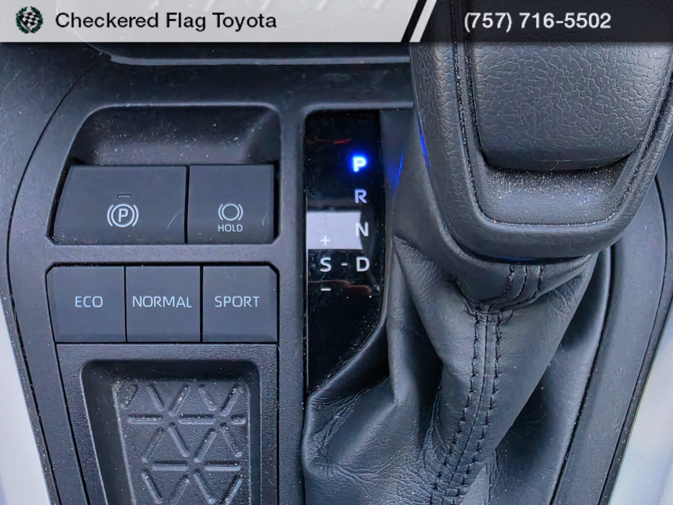 Used 2022 Silver Sky Metallic Toyota LE image 18