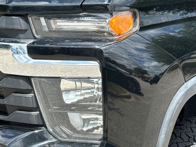 Used 2024 Black Chevrolet LT image 4