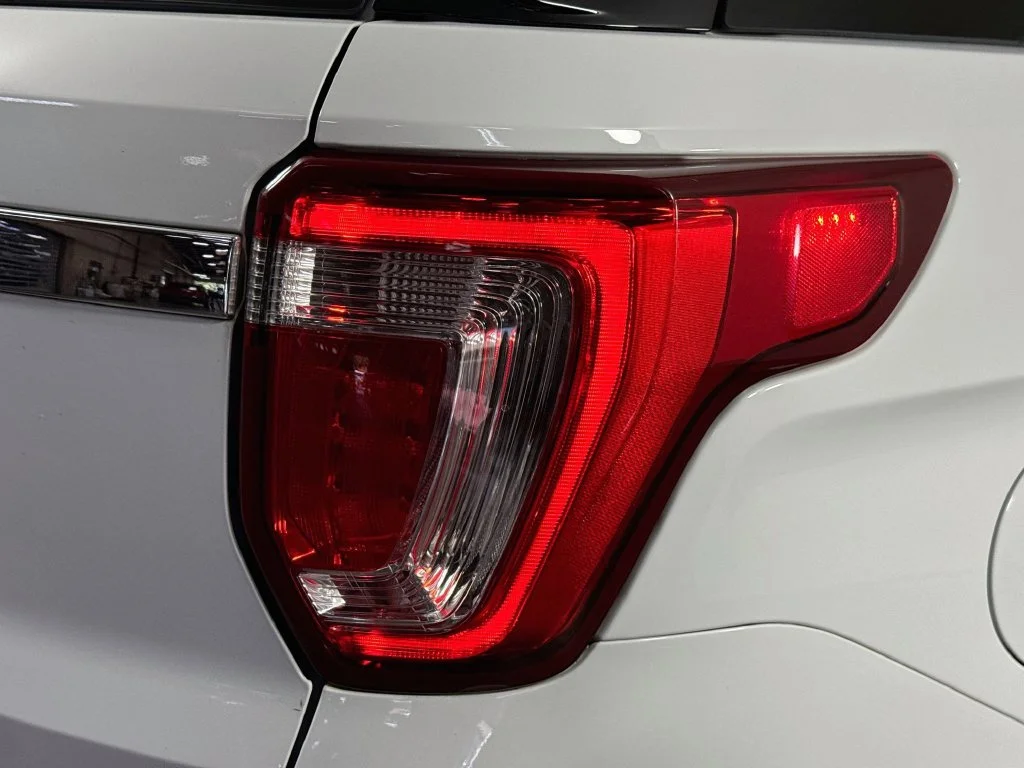Used 2019 White Ford XLT image 32