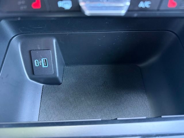 Certified Used 2023 Oxford White Ford XLT image 24