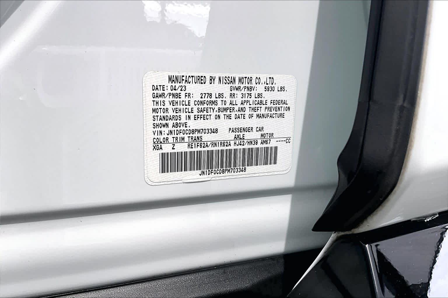 Used 2023 Everest White Pearl Tricoat/Black Diamond Pearl Nissan PLATINUM+ image 33