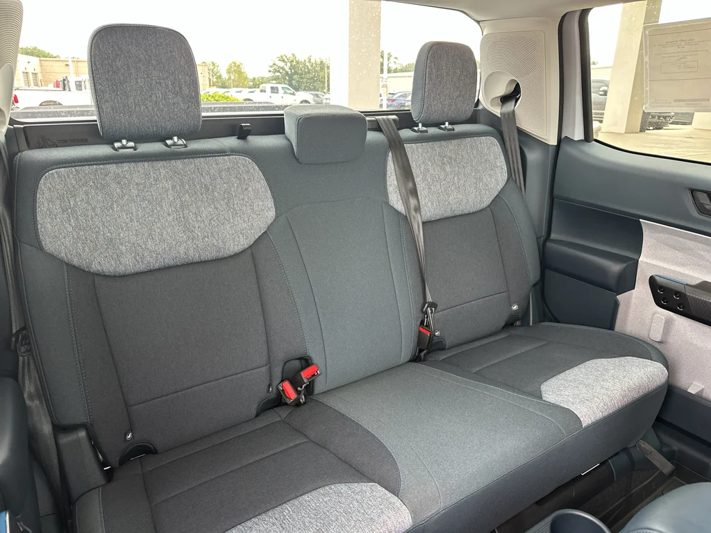New 2026 Space White Metallic Ford XLT image 33