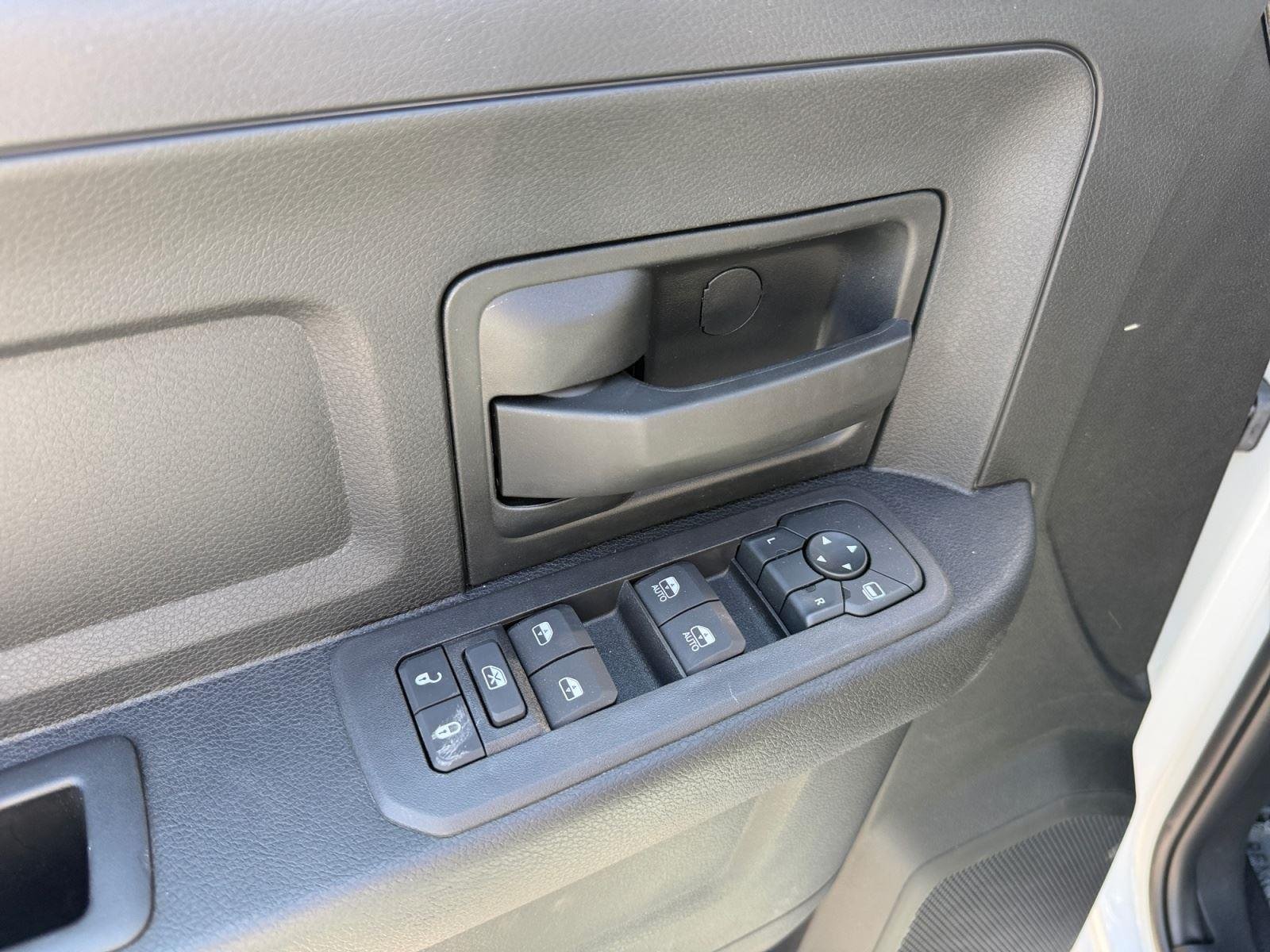 2026 RAM 2500 Tradesman - Photo 11
