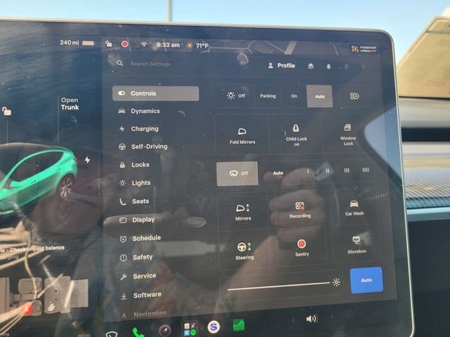 Used 2024  Tesla Long Range image 26