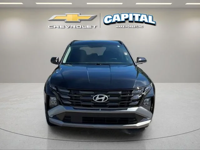 Used 2025 Black Hyundai SEL image 8