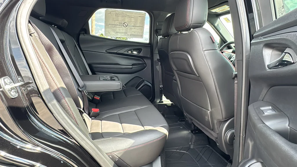 New 2026 Mosaic Black Metallic Chevrolet LT image 15