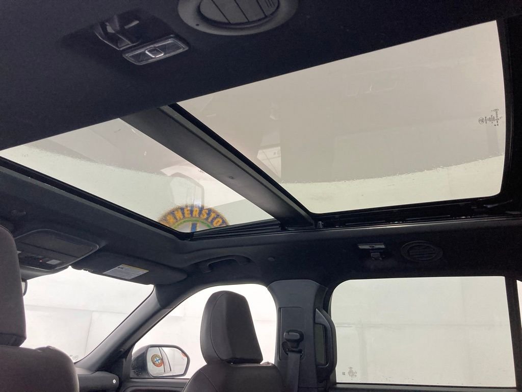 Used 2025 White Ford Platinum image 17