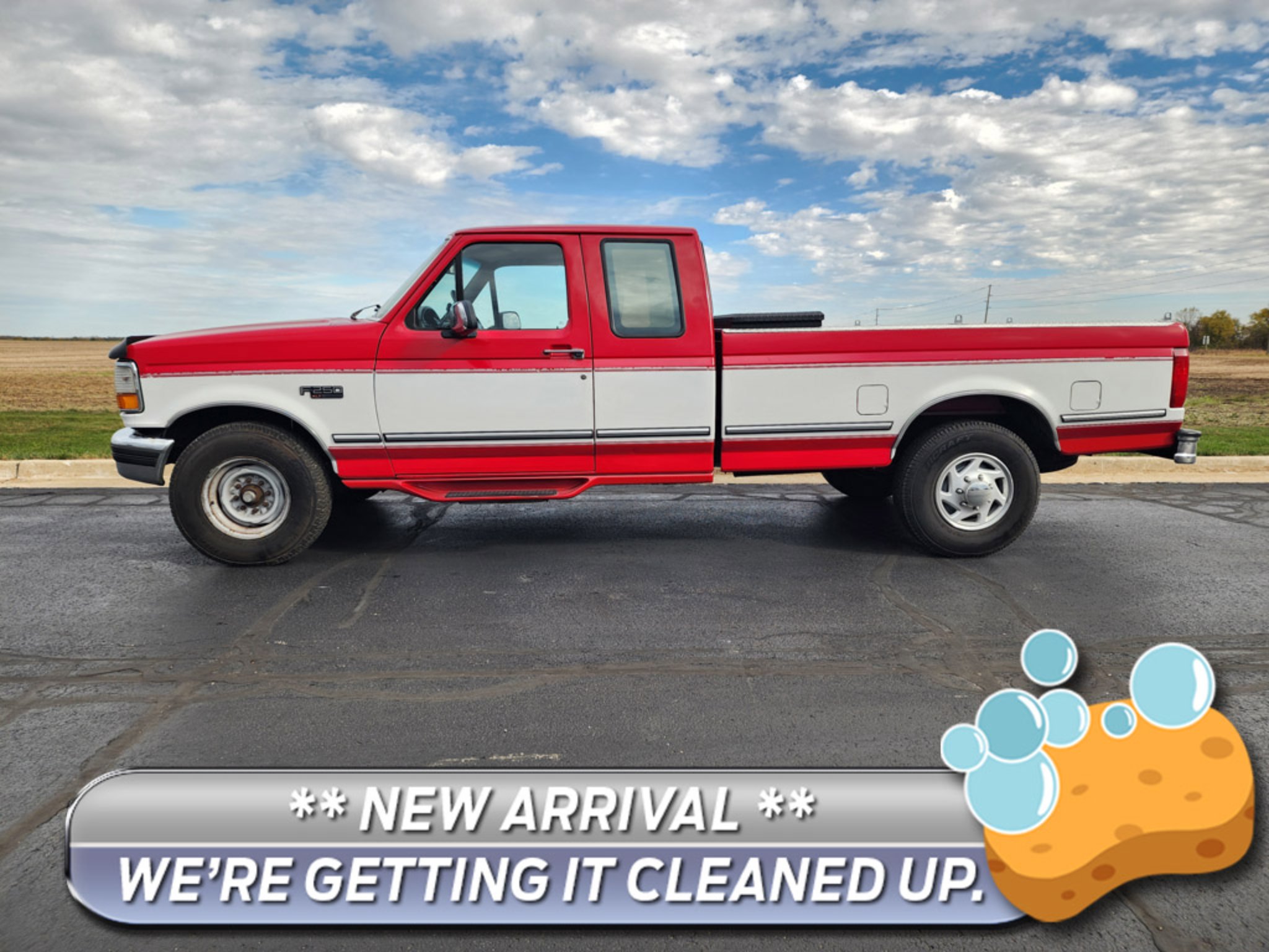 Used 1995  Ford XL image 1