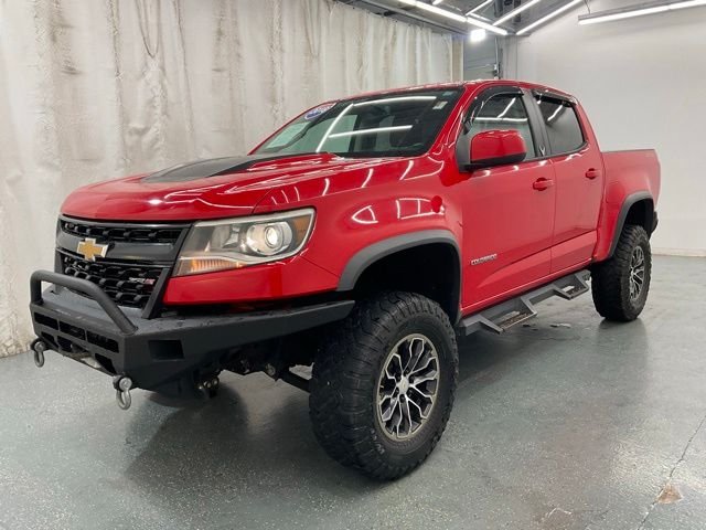Used 2018 Red Chevrolet ZR2 image 4
