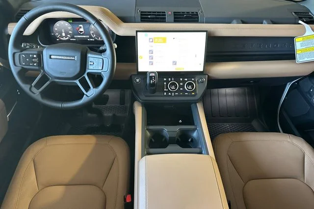 New 2026 Fuji White Land Rover X-Dynamic SE image 12