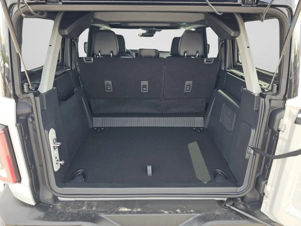 New 2026 Avalanche Ford Outer Banks image 28