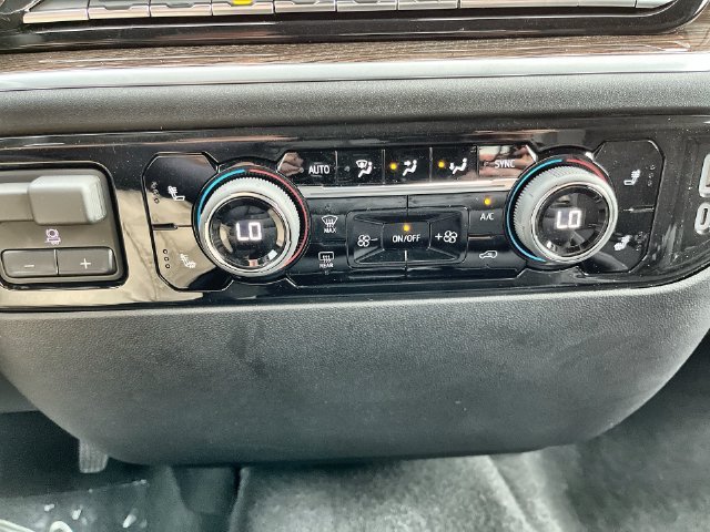 2026 Chevrolet Silverado 1500 photo 24 of 41