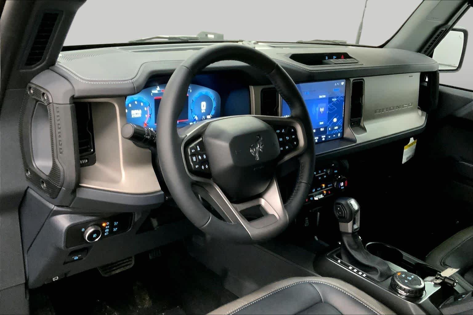 New 2026 Shadow Black Ford Outer Banks® image 7