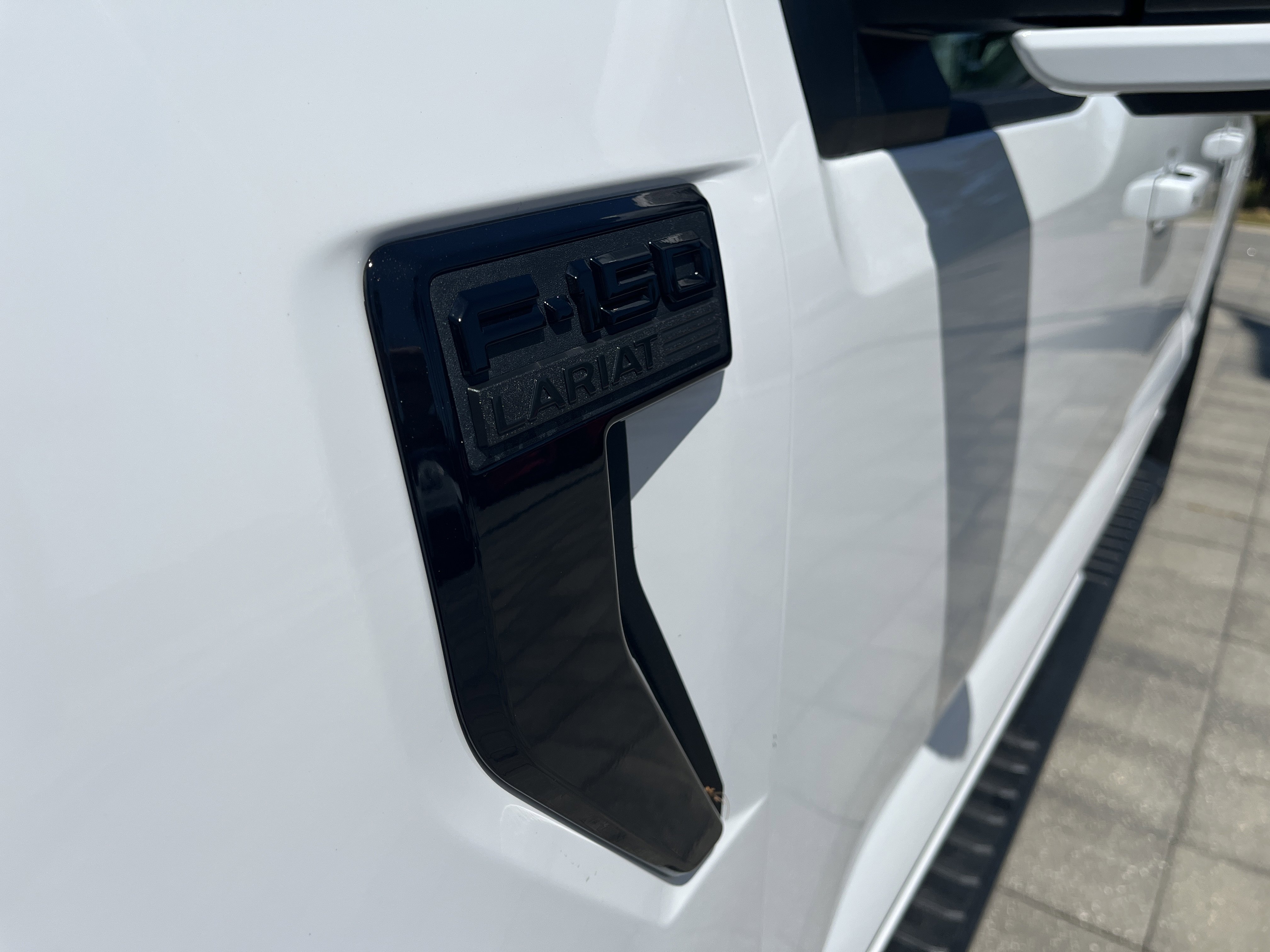 New 2026 Oxford White Ford Lariat® image 11