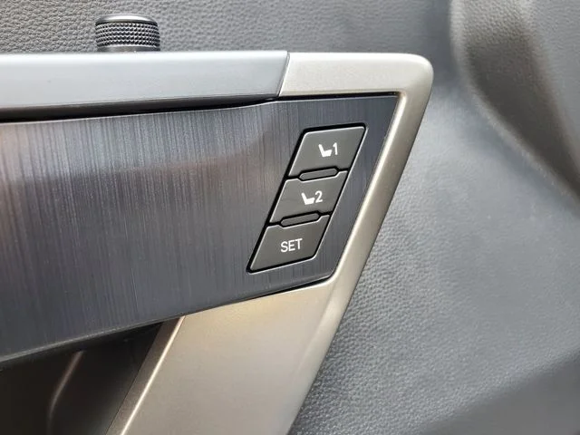 New 2026  Toyota Platinum image 18