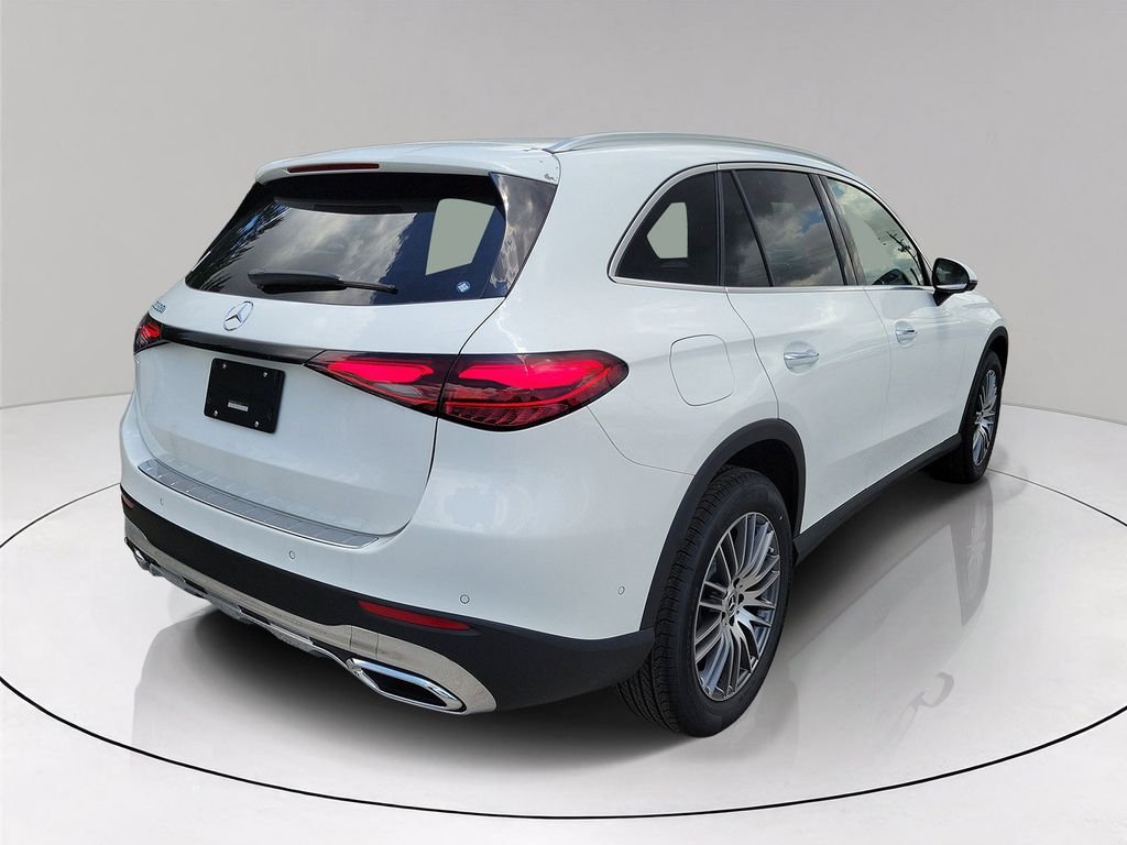 New 2026 White Mercedes-Benz GLC 300 image 6