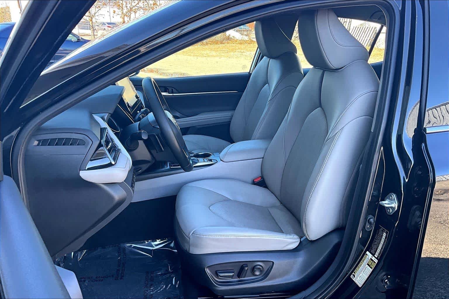 Used 2023 Midnight Black Metallic Toyota XSE image 14