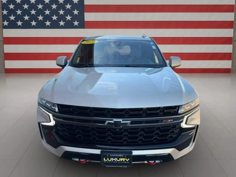 Used 2021 Silver Chevrolet Z71 Sport Utility 4D image 13