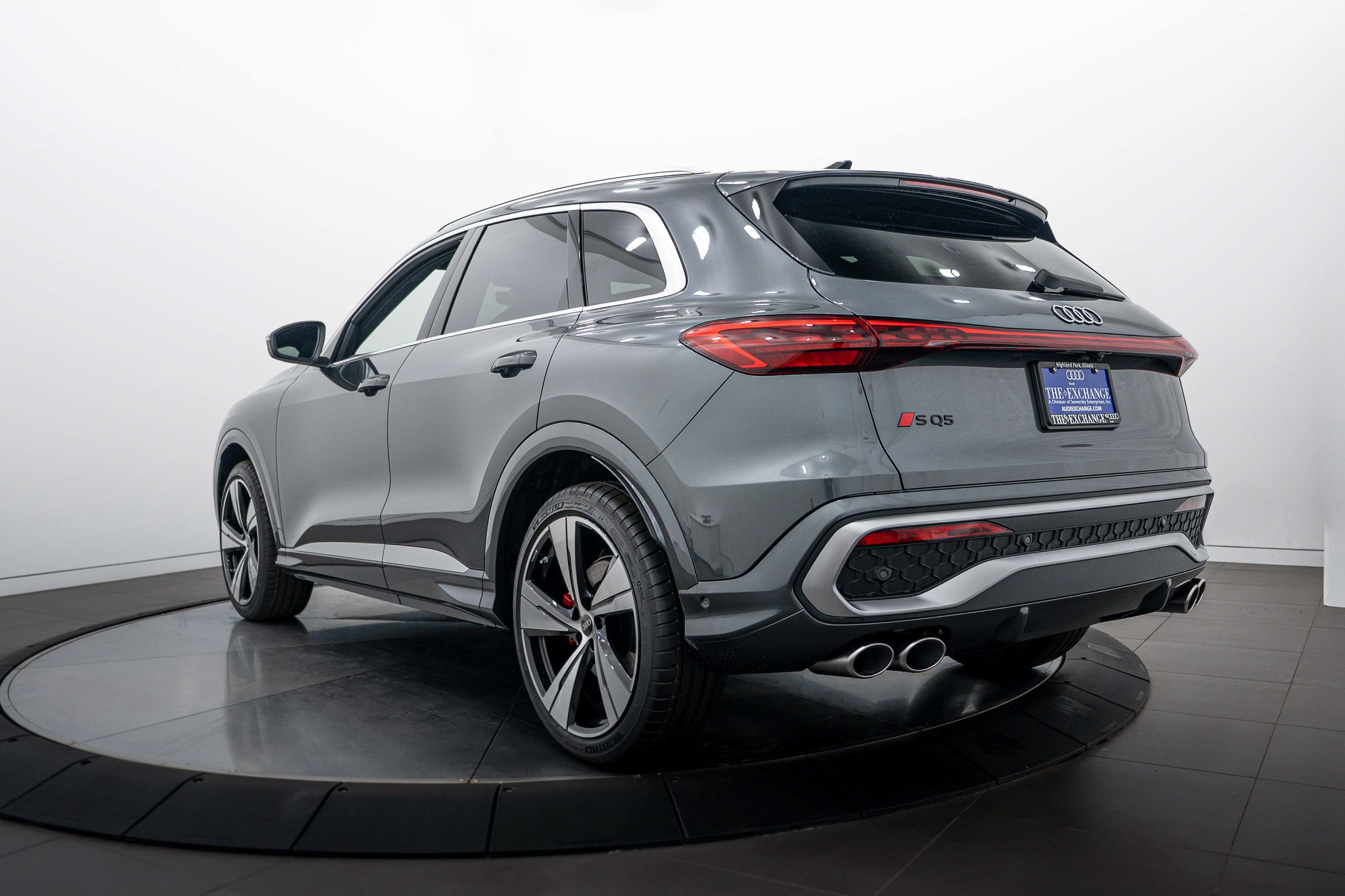 New 2026 Daytona Gray Audi Premium Plus image 5