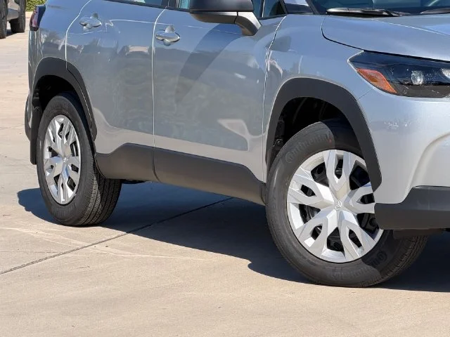 New 2026 Sonic Silver Toyota L image 2