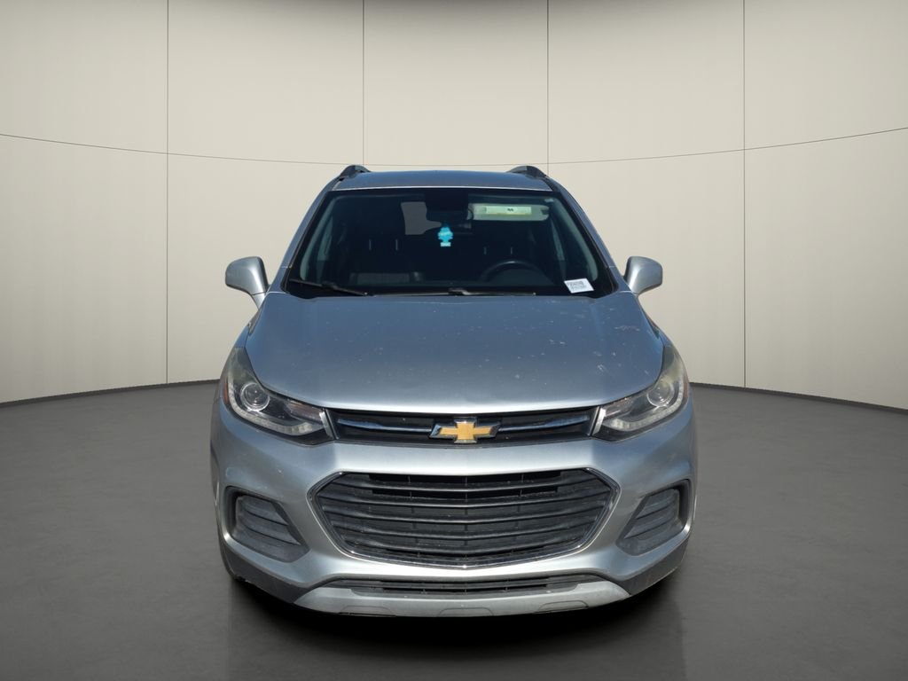 Used 2018 Silver Chevrolet LT image 2