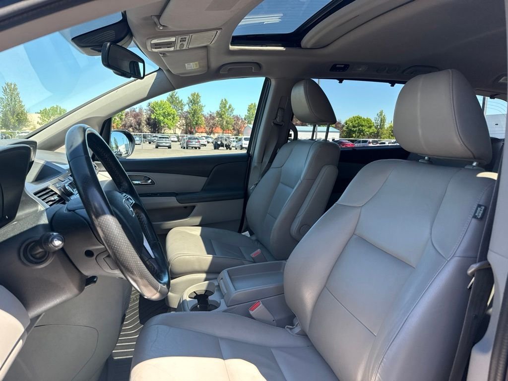 Used 2016 Modern Steel Metallic Honda EX-L image 8