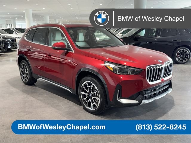 New 2026 Vegas Red Metallic BMW xDrive28i image 1