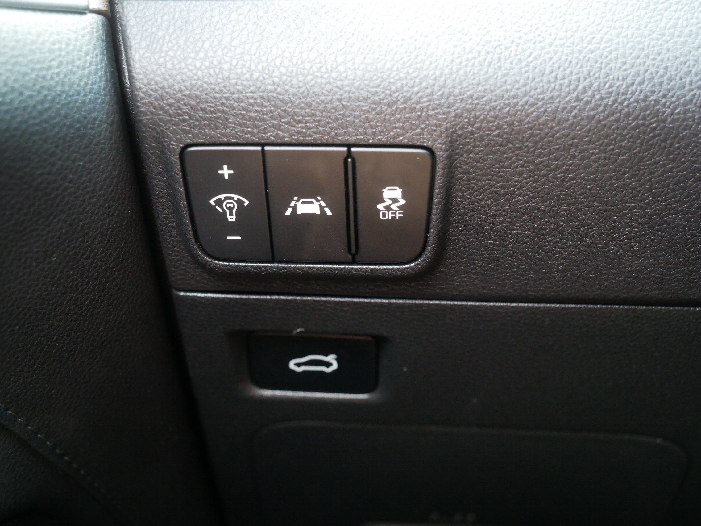 Used 2023 Ebony Black Kia EX image 26