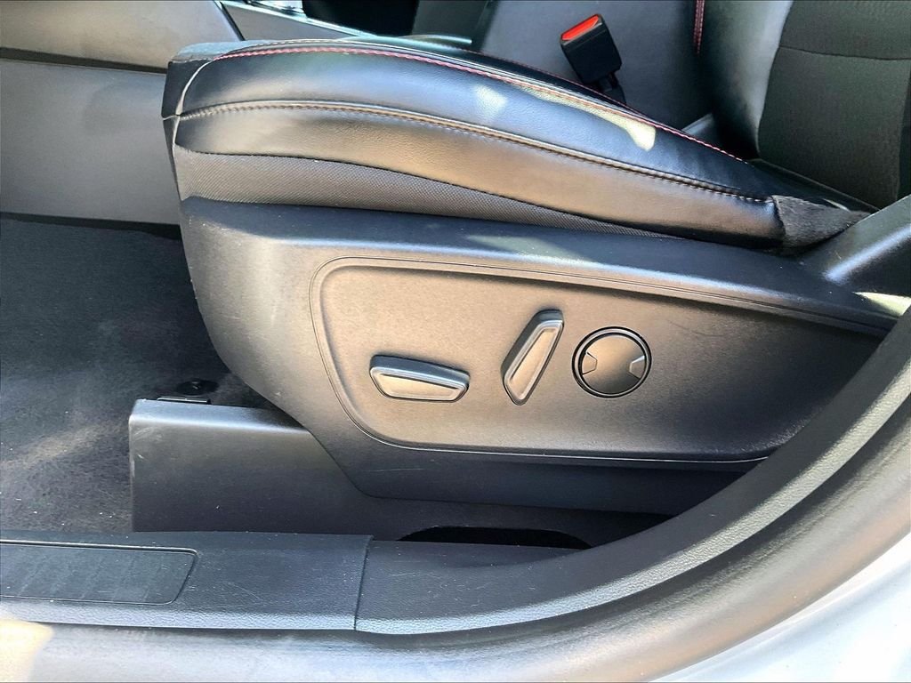 Used 2025 Silver Ford ST-Line image 27