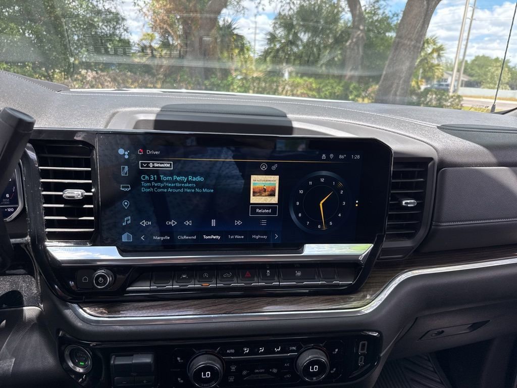 2025 Chevrolet Silverado 1500 LT - Photo 61