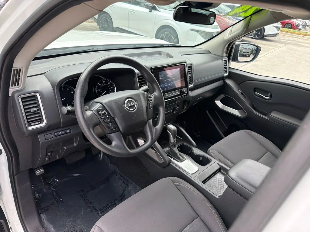 Used 2024 White Nissan SV image 12