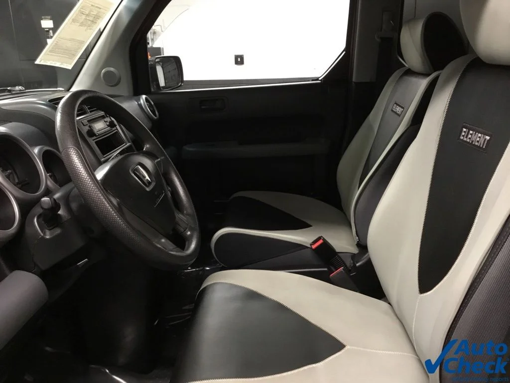 Used 2005 Orange Honda LX image 21