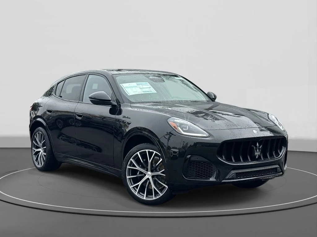2026 Maserati Grecale Modena V6's photo