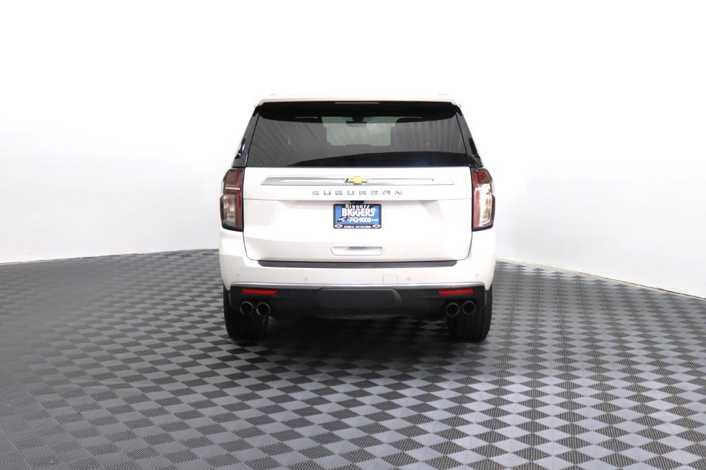 2022 Chevrolet Suburban High Country - Photo 7