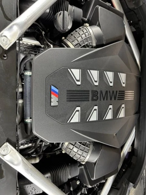 Certified Used 2025 Black Sapphire Metallic BMW M60i image 24