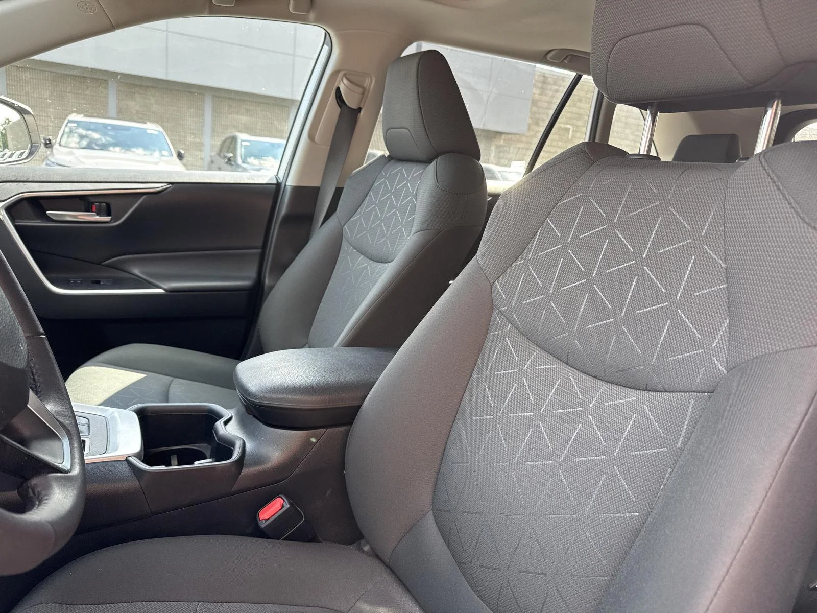 Used 2024 Ice Cap Toyota XLE image 9