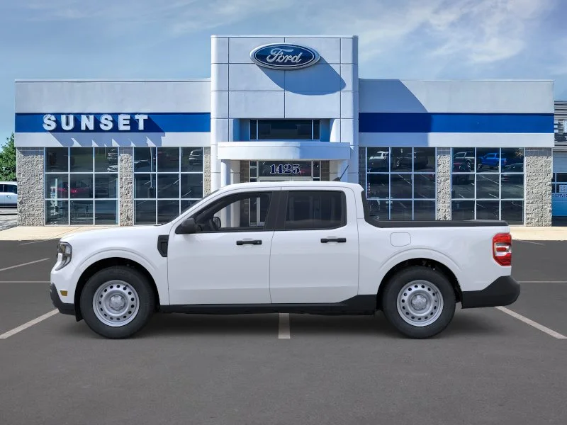 New 2026 Oxford White Ford XL image 3