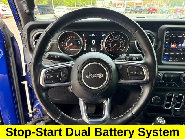 Used 2020 Blue Jeep Unlimited Sahara image 17