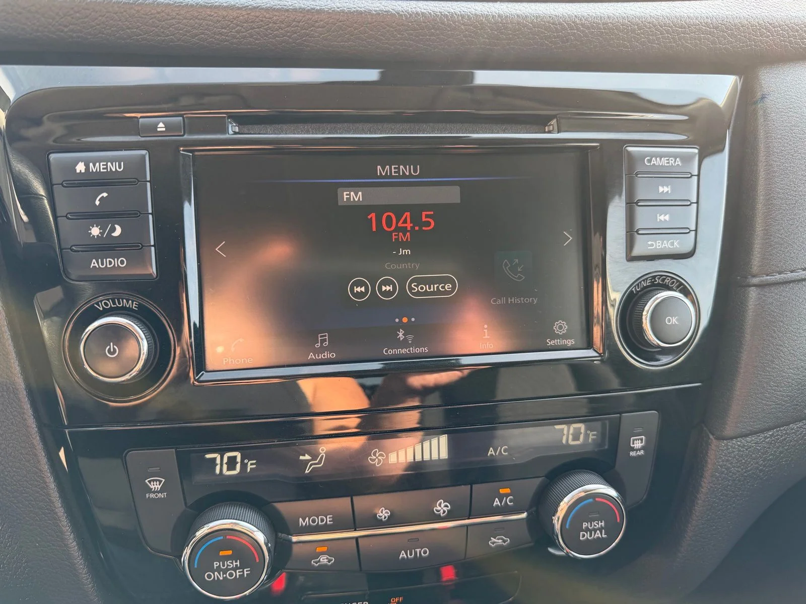 Used 2020 Silver Nissan SV image 19