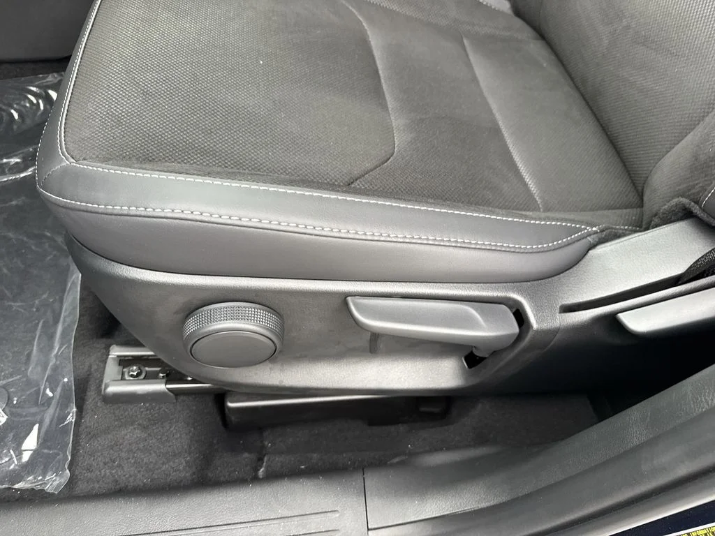 New 2026 Navy Blue Mica Mazda 2.5 S Select AWD image 41