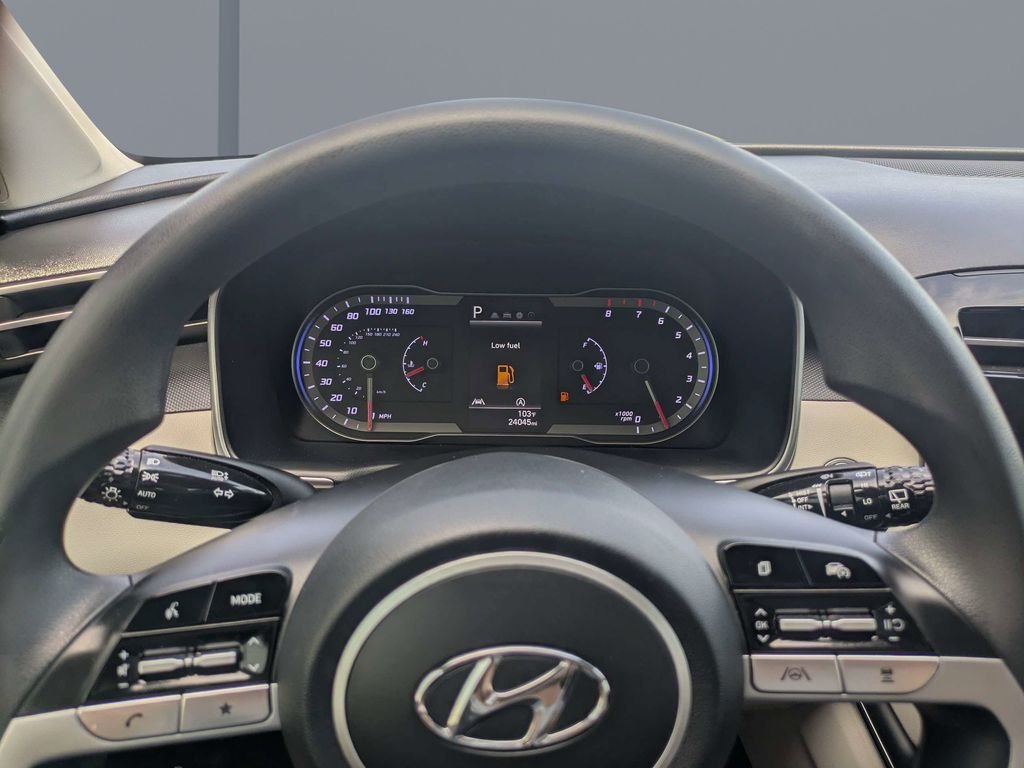Used 2024 Black Hyundai SEL image 30
